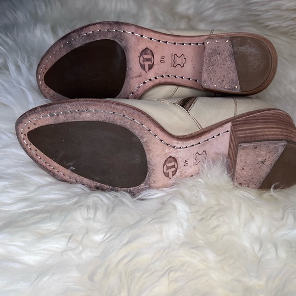 Free People Italian Cowboy Marco Delli Evelina Embroidered Ankle Boots - Picture 4 of 4